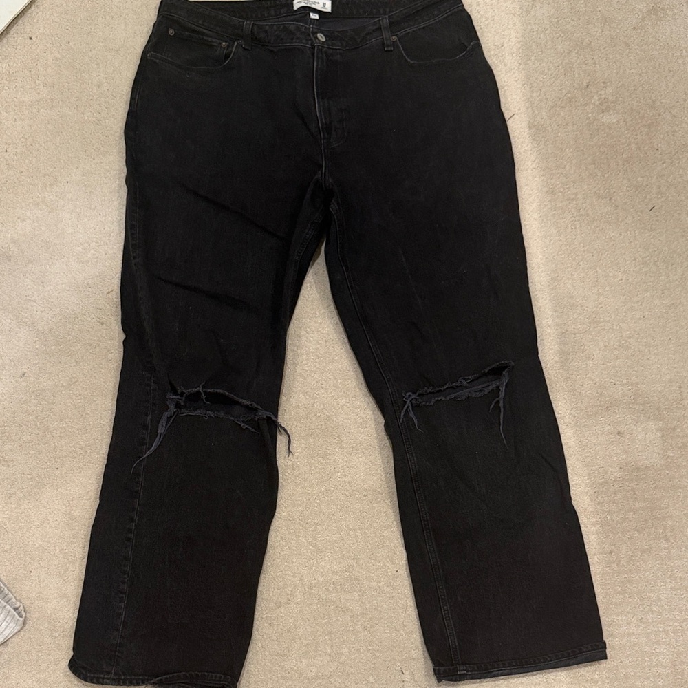 Abercrombie & Fitch Black Relaxed Jeans